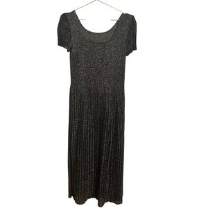 Vivienne Tam Black Silver Metallic Pleated Short Sleeve Midi Dress Size 1 or‎ S